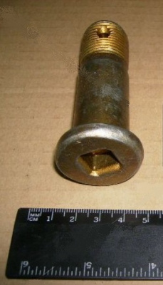 заказать Болт крепления серьги стабилизатора М24х75 купить Болт крепления серьги стабилизатора М24х75